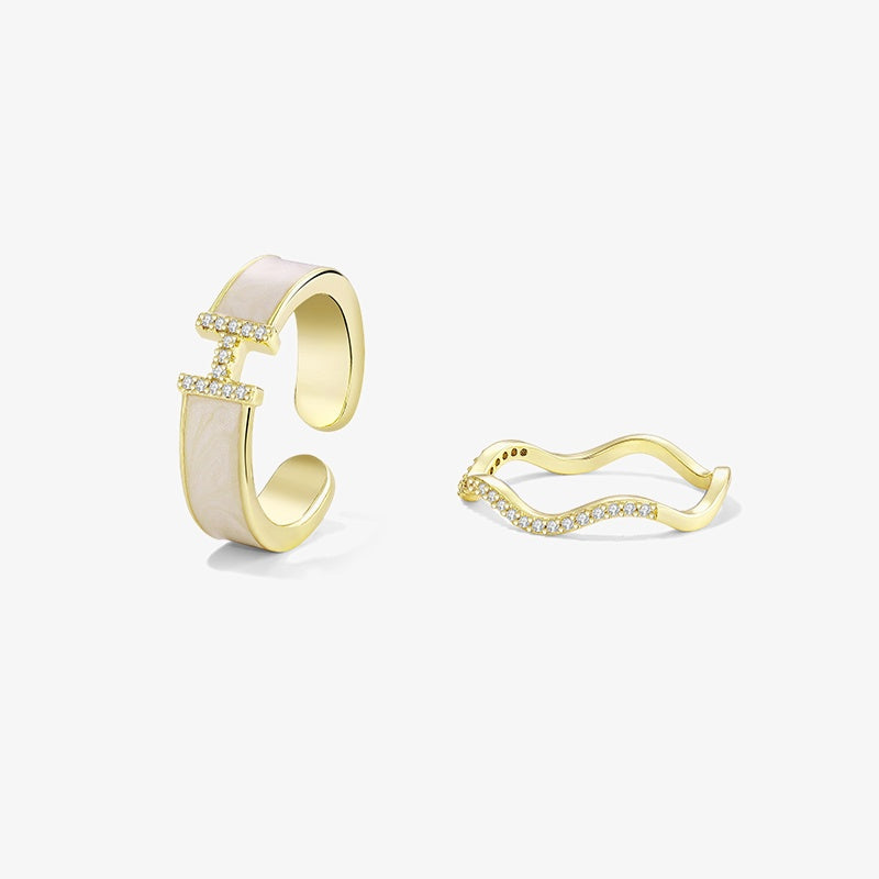 Adjustable Wave H letter Ring